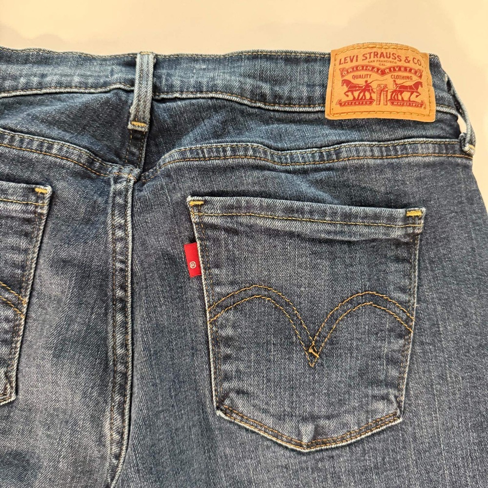 Levis 505 Straight Leg Jeans Womens 8 W29 L30 Blue Denim Medium Wash